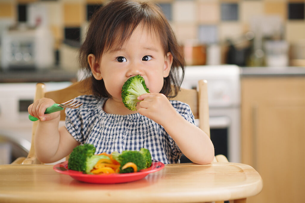 Mindful Mealtimes Fostering Healthy Eating Habits in Kids